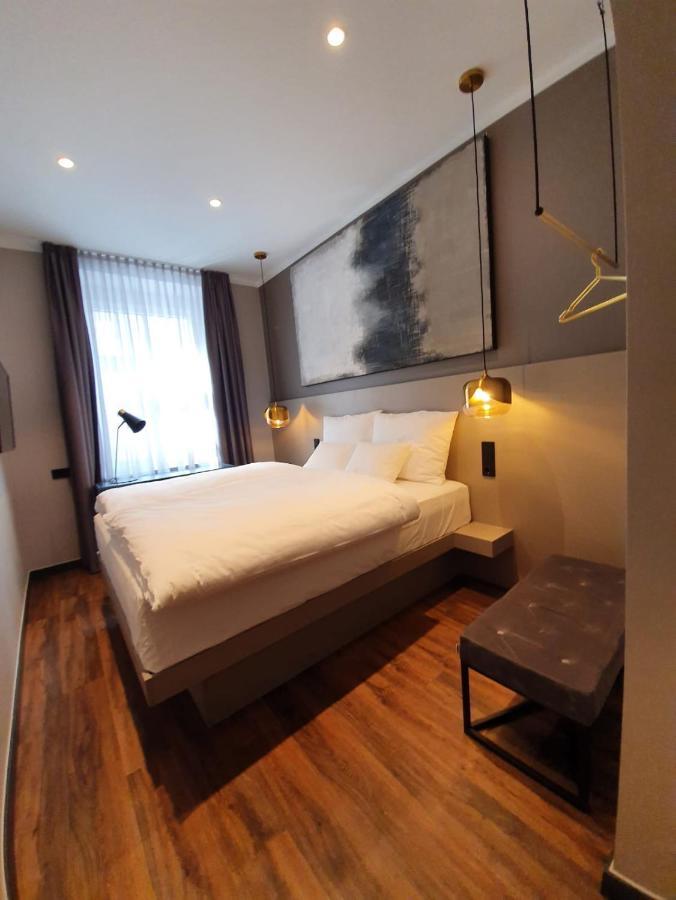 Munich Rooms Hotel Екстер'єр фото