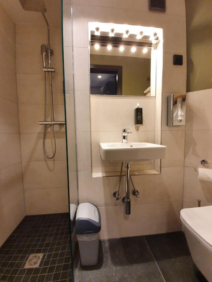 Munich Rooms Hotel Екстер'єр фото